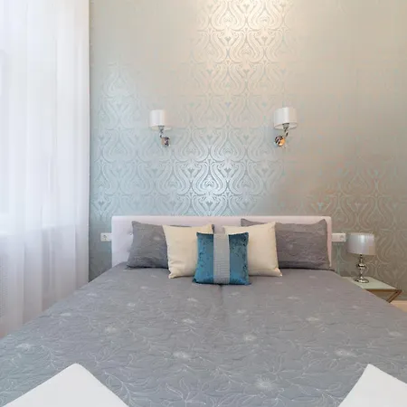 Appartamento Best Seasons Midtown *