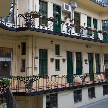 Appartamento Best Seasons Midtown *